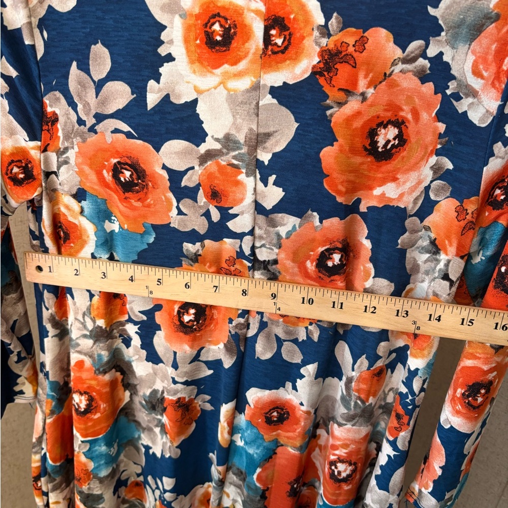 Floral Print Women's Dress honey and lace  small women’s spring or summer - Picture 6 of 6
